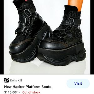 Demonia Neptune 126 Platform Boots